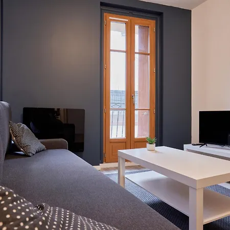 T2lescordeliers Apartment Pamiers